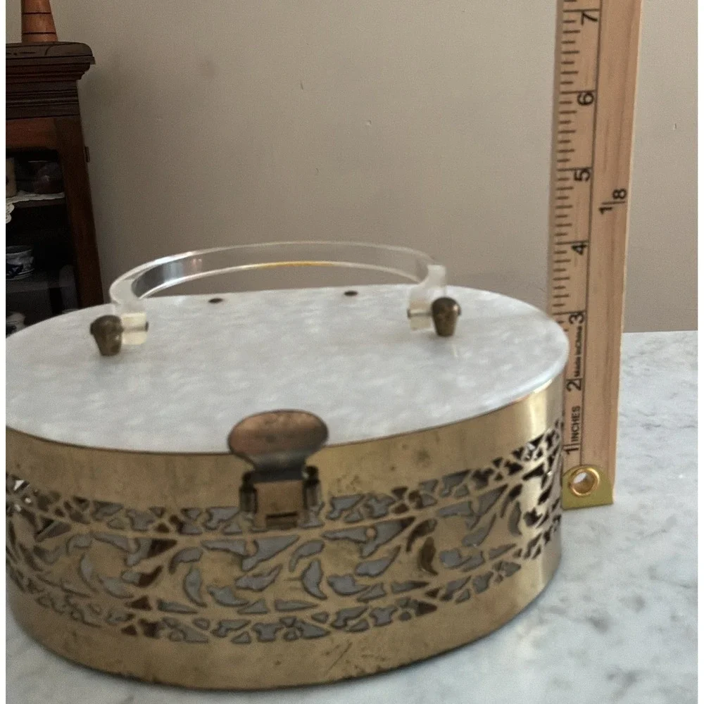 1950's Vntge Pearlescent Lucite/ Gold Tone Metal Filigree Box Top Handle Purse